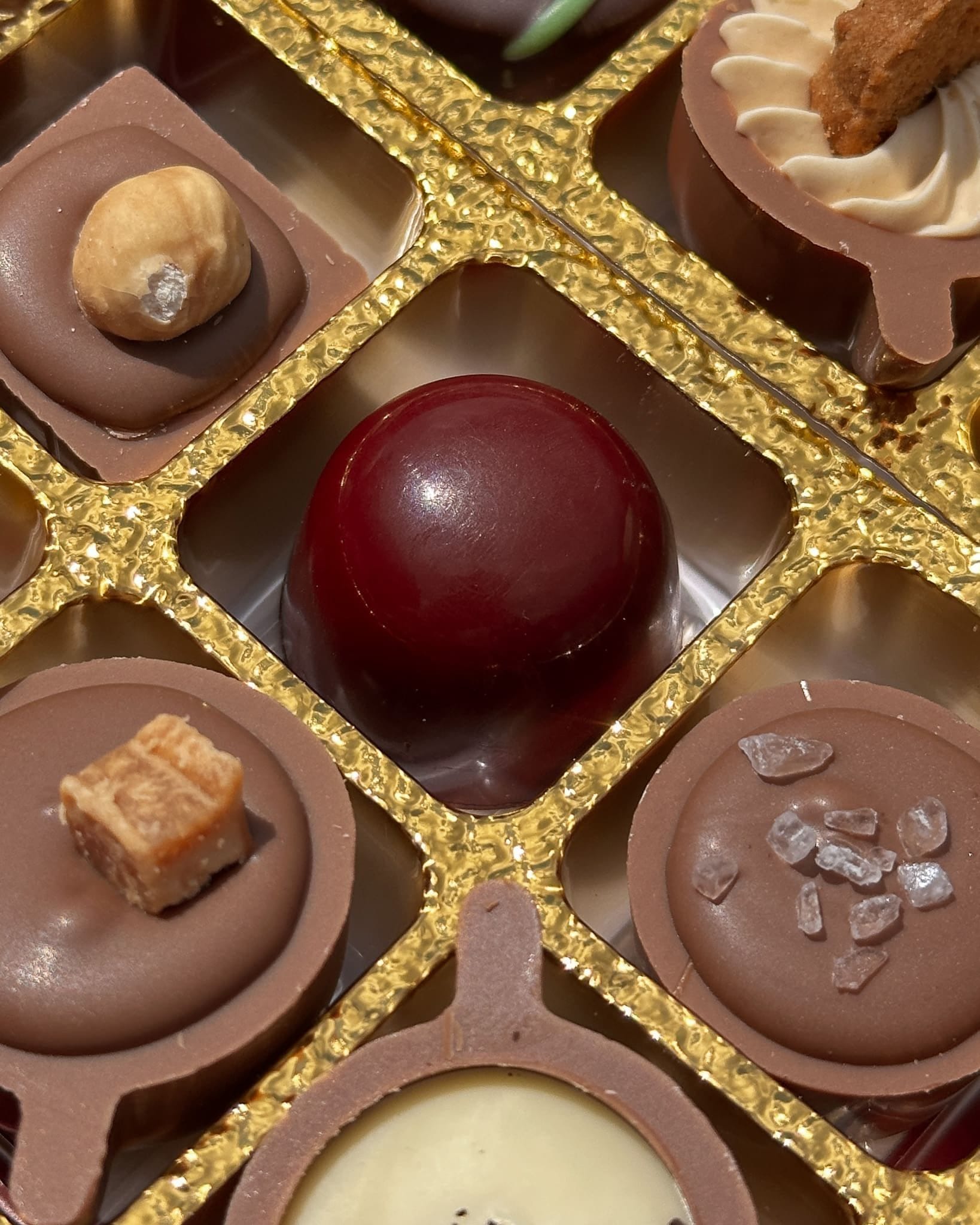 chocolate heaven made in devon truffle box